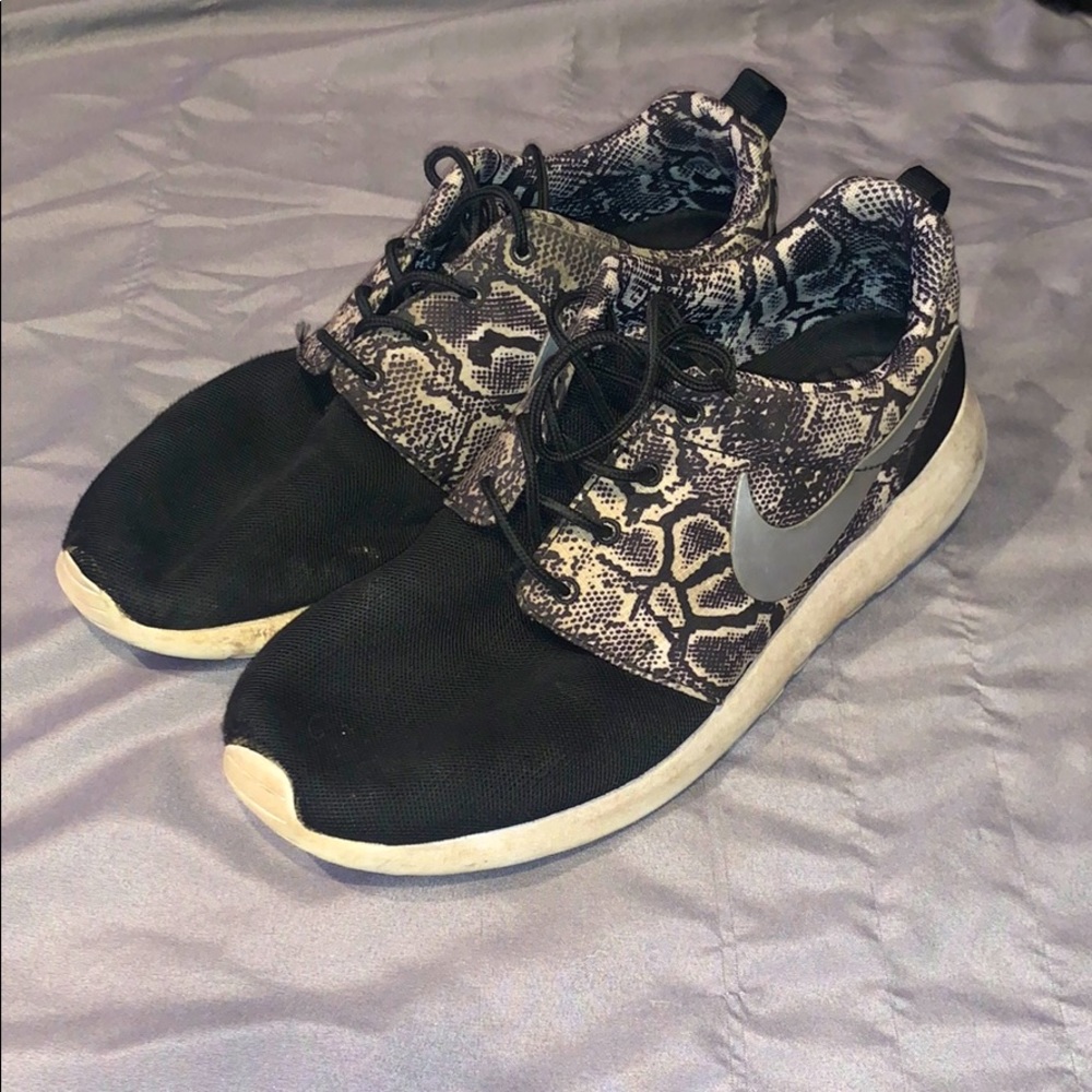 Nike Gym Shoes